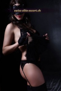 isabella-escort-girl-in-geneve